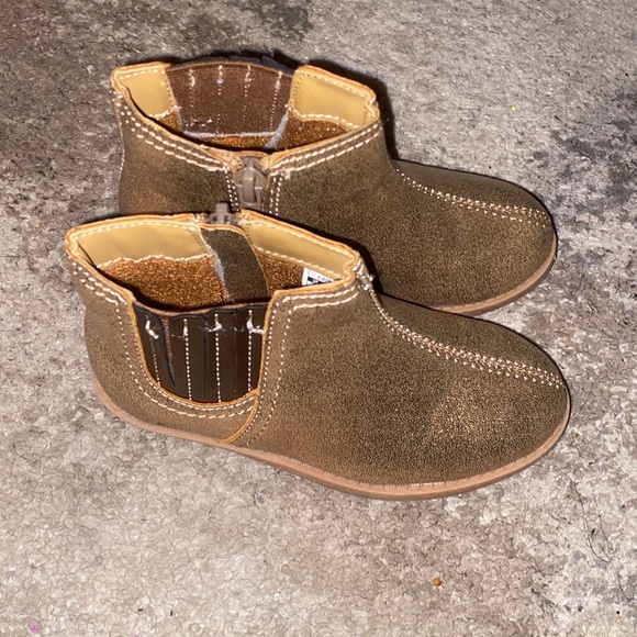 Carter's Girls Ella Jr Boots Metallic Bronze Side Zip Booties Sz 8M - Picture 2 of 6